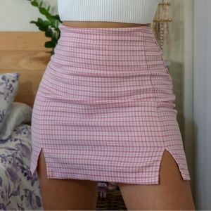 brandy melville baby pink cara skirt